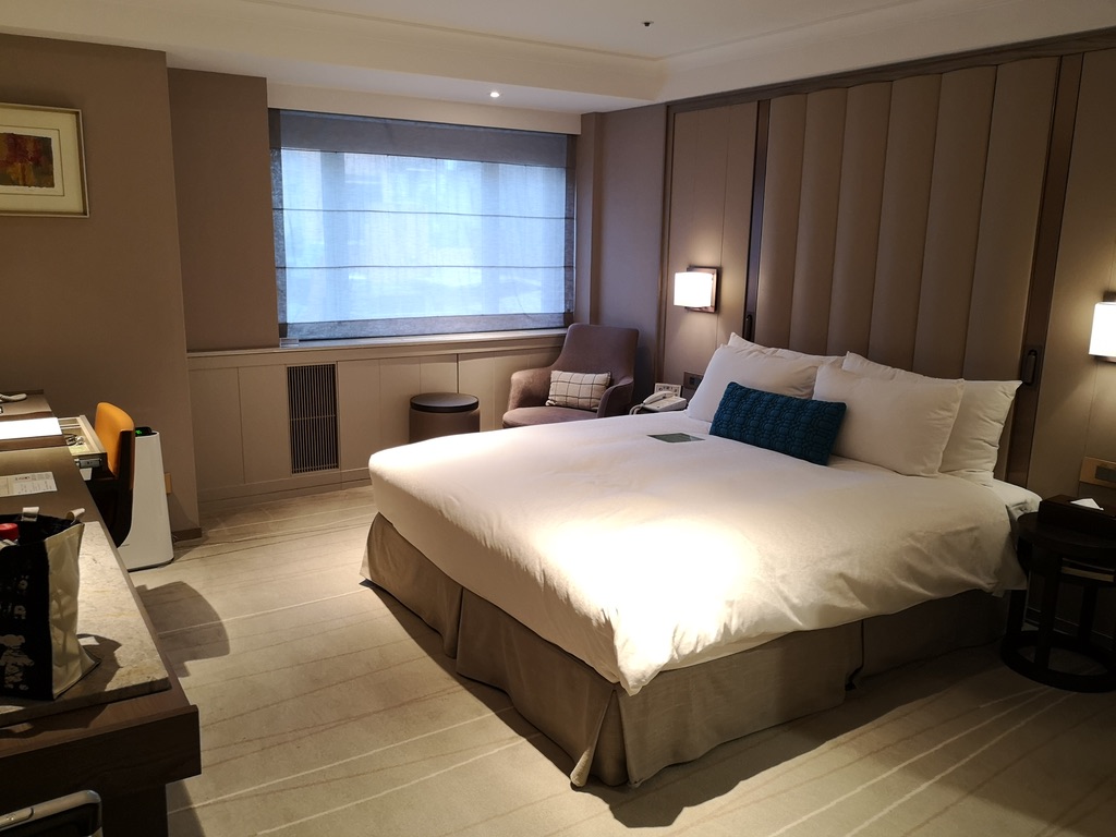 F5AFB16F-4882-479A-A337-8AB9869ADDFA_1_105_c